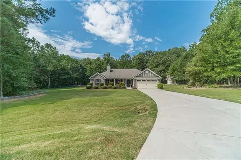 Exterior - 2301 Matt Michell Ln, Monroe, GA 30655 photo 3 of 21