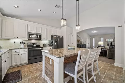 Kitchen - 2301 Matt Michell Ln, Monroe, GA 30655 photo 3 of 4