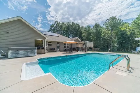 Exterior - 2301 Matt Michell Ln, Monroe, GA 30655 photo 13 of 21
