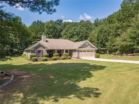 Exterior - 2301 Matt Michell Ln, Monroe, GA 30655 photo 18 of 21