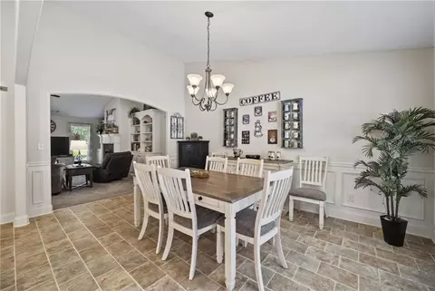 Dining - 2301 Matt Michell Ln, Monroe, GA 30655 photo 1 of 2