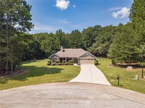 Exterior - 2301 Matt Michell Ln, Monroe, GA 30655 photo 20 of 21