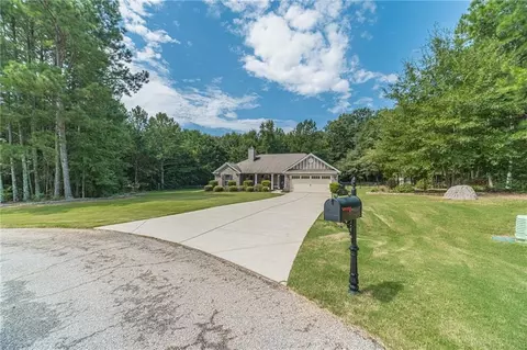 Exterior - 2301 Matt Michell Ln, Monroe, GA 30655 photo 2 of 21