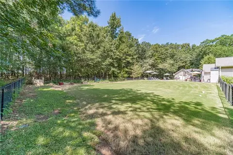 Exterior - 2301 Matt Michell Ln, Monroe, GA 30655 photo 8 of 21
