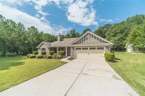 Exterior - 2301 Matt Michell Ln, Monroe, GA 30655 photo 6 of 21