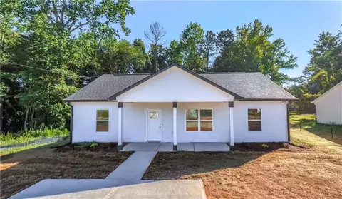 195 Kennedy Estates Rd, Carrollton, GA 30116