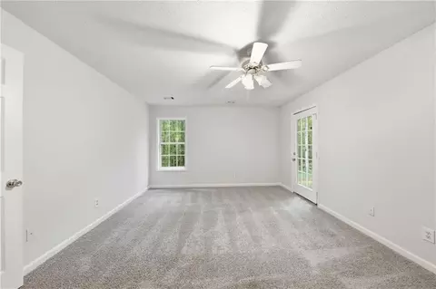 Bedroom - 208 Foxdale Ct, Lagrange, GA 30240 photo 8 of 10
