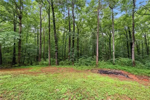 Exterior - 208 Foxdale Ct, Lagrange, GA 30240 photo 4 of 4