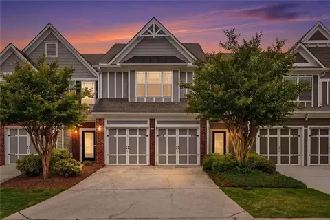 209 Parc View Ln, Woodstock, GA 30188