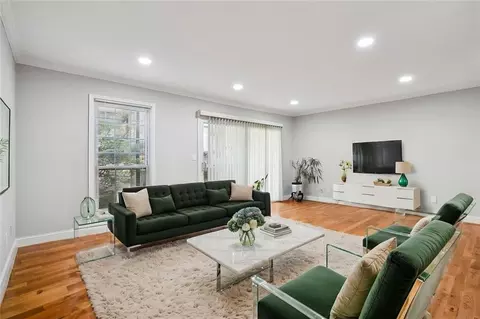 6851 Roswell Rd #F32, Sandy Springs, GA 30328
