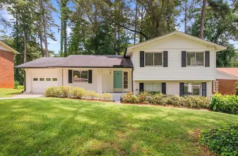 2946 Lloyd Rd, Decatur, GA 30034