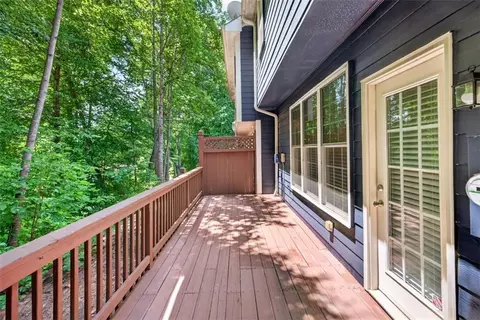 Exterior - 2294 Meadows End, Duluth, GA 30097 photo 4 of 7