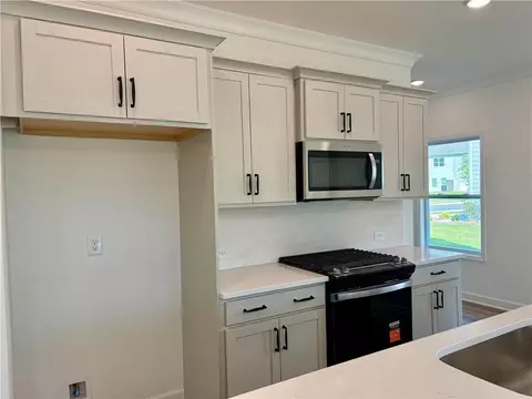 324 Colsen Dr, Acworth, GA 30102