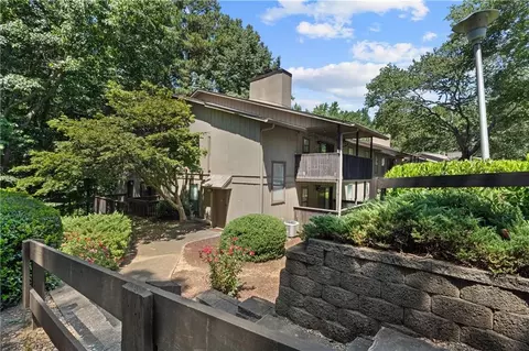 2403 Cumberland Ct SE, Smyrna, GA 30080