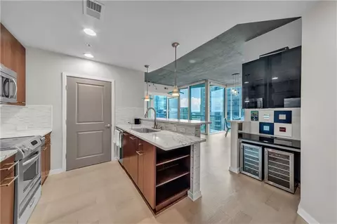 3324 Peachtree Rd NE #1401, Atlanta, GA 30326