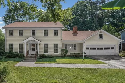 5171 Meadowlake Dr, Atlanta, GA 30338