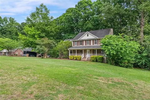 Exterior - 165 Hayes Cir, Rex, GA 30273 photo 2 of 6