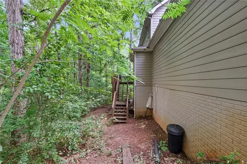 Exterior - 165 Hayes Cir, Rex, GA 30273 photo 6 of 6