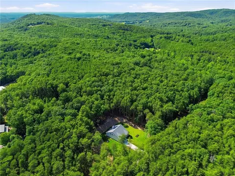 View/Area - 539 E Valley Rd NE, Rydal, GA 30171 photo 2 of 5