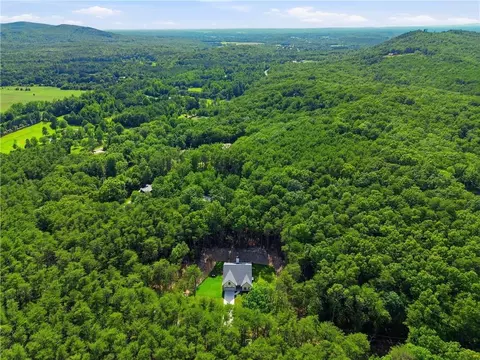 View/Area - 539 E Valley Rd NE, Rydal, GA 30171 photo 5 of 5