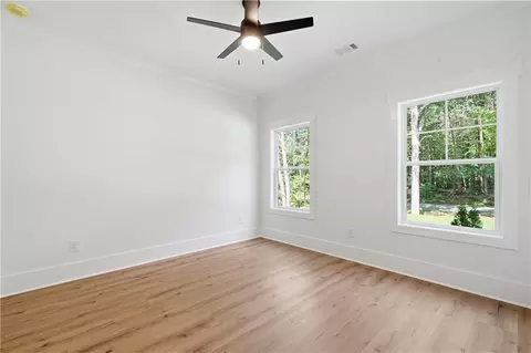 Bedroom - 539 E Valley Rd NE, Rydal, GA 30171 photo 5 of 9