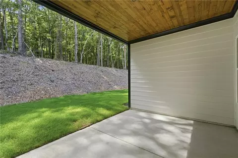 Exterior - 539 E Valley Rd NE, Rydal, GA 30171 photo 5 of 5