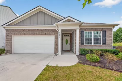 5480 Barberry Ave, Oakwood, GA 30566