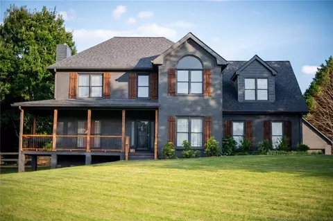 1940 Harvest Way, Loganville, GA 30052