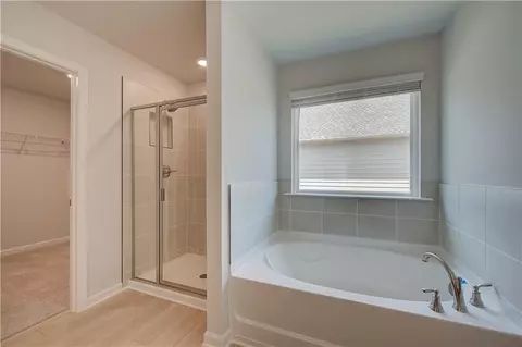 Bath - 149 Geranium Ln, Covington, GA 30016 photo 1 of 1