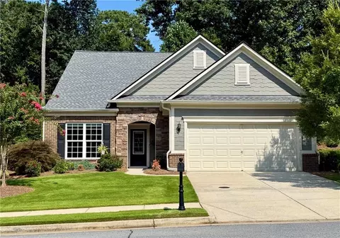 2868 Goldfinch Cir, Marietta, GA 30066