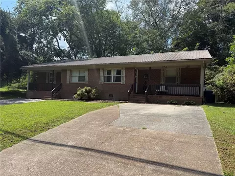 429 Jenkins Rd, Rossville, GA 30741