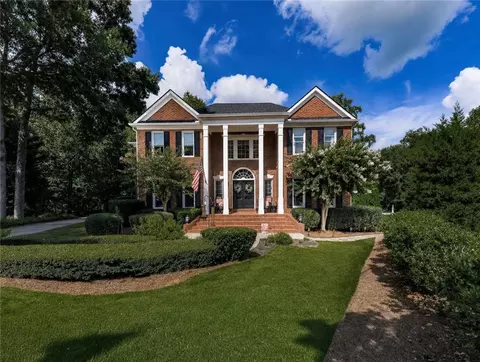 303 Clubview Ter, Woodstock, GA 30189