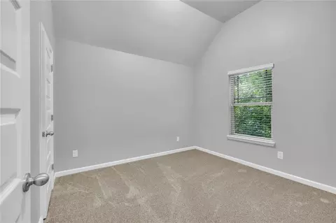 Bedroom - 121 Escalade Dr, Mcdonough, GA 30253 photo 4 of 6