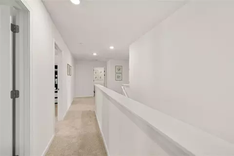 Entry Way - 205 Melrose Ct, Jefferson, GA 30549 photo 7 of 7