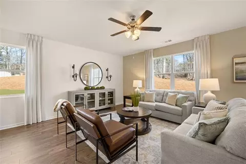 Living - 205 Melrose Ct, Jefferson, GA 30549 photo 1 of 4