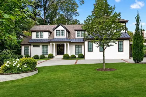 3230 W Andrews Dr, Atlanta, GA 30305