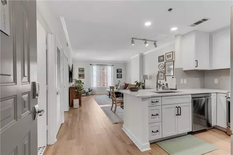 1101 Juniper St NE #1020, Atlanta, GA 30309