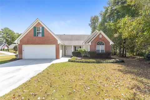 2725 Lenora Springs Dr, Snellville, GA 30039
