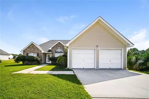 2725 Lenora Springs Dr, Snellville, GA 30039