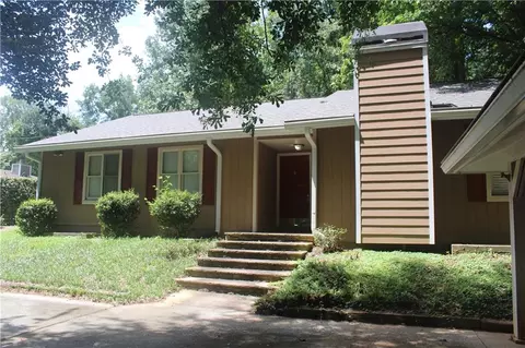 5438 Winters Chapel Rd, Atlanta, GA 30360