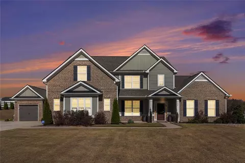 106 Graceton Farms Dr, Senoia, GA 30276