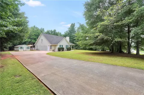 95 Five Oaks Dr, Covington, GA 30014 photo 5