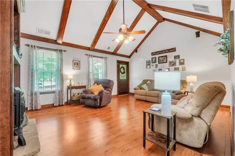 95 Five Oaks Dr, Covington, GA 30014 photo 8