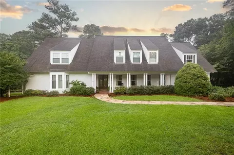 2804 Margaret Mitchell Dr NW, Atlanta, GA 30327