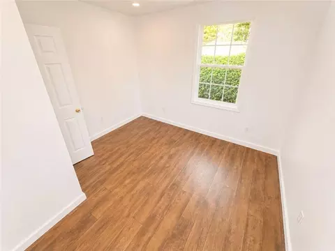 Bedroom - 140 E Hamm Rd, Jackson, GA 30233 photo 1 of 5