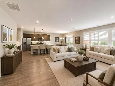 627 Michigan Cir, Hoschton, GA 30548