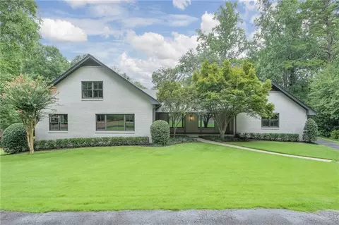 350 Shadowlawn Rd SE, Marietta, GA 30067