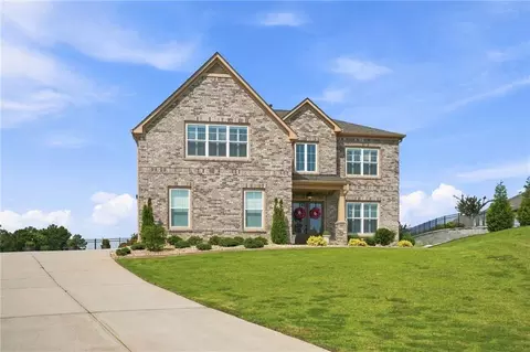 1604 Falcon Ct, Locust Grove, GA 30248