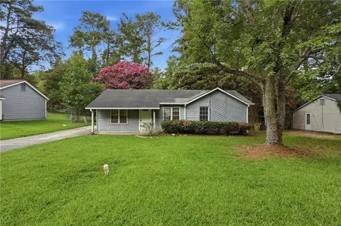 8971 Ashwood Dr, Riverdale, GA 30274