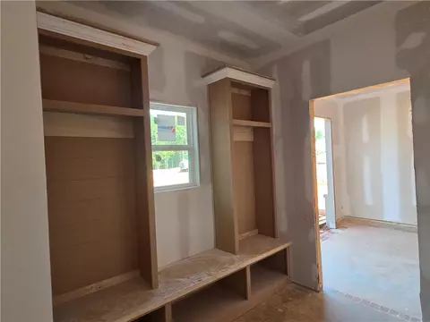 Entry Way - 374 Meadows Dr, Bethlehem, GA 30620 photo 6 of 16